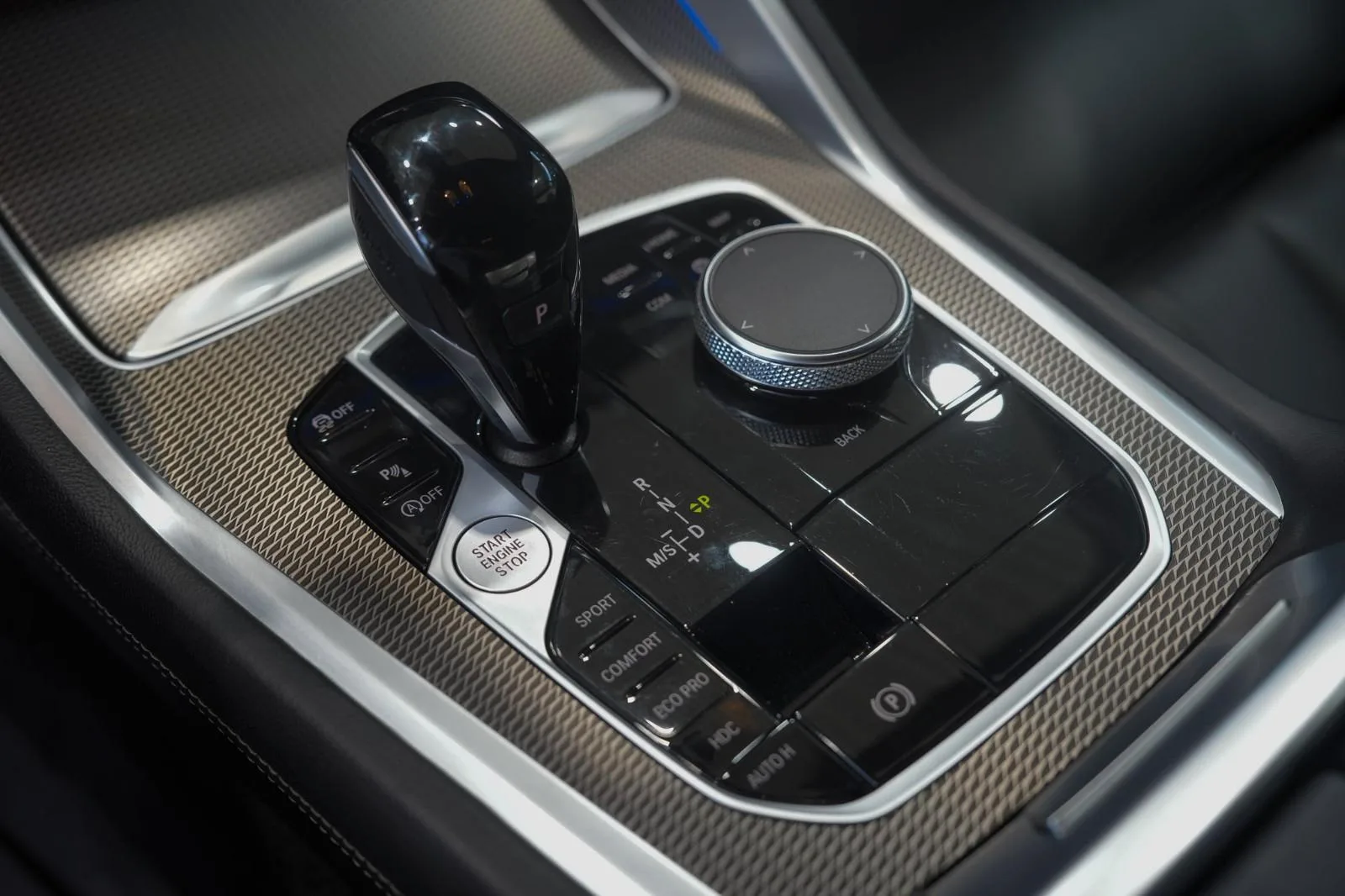 2022 BMW X6 M50i, 20/23