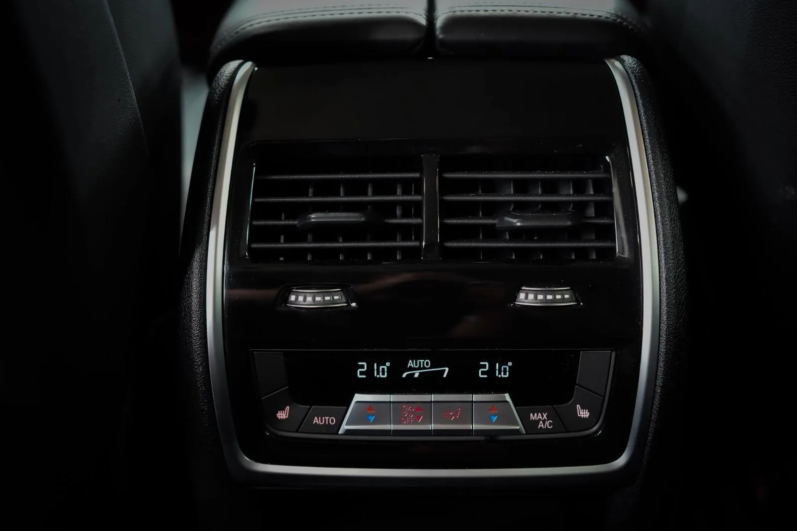 2022 BMW X7 xDrive40d, 29/30