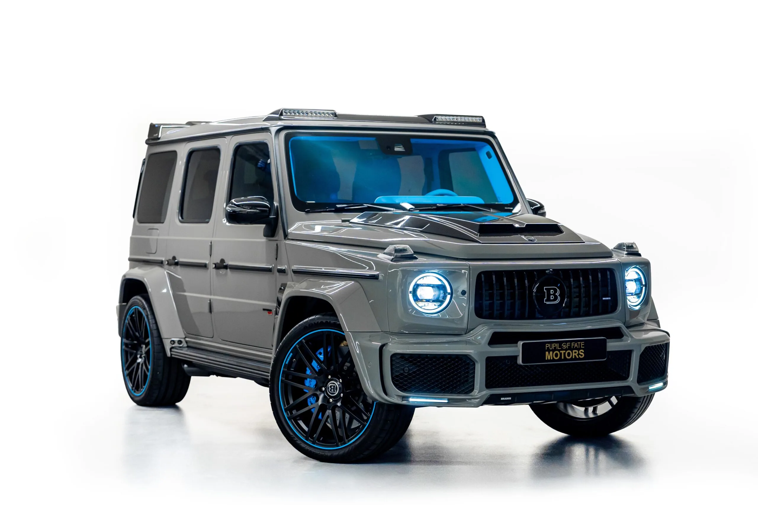 2022 Brabus G 800 proposée par un concessionnaire spécialisé à Dubaï, Émirats arabes unis, photo principale