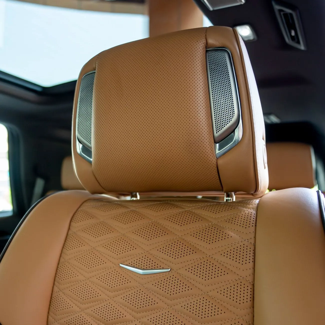 2022 Cadillac Escalade Sport Platinum offered by a specialist dealer in Dubai, United Arab Emirates, photo 12 of 19