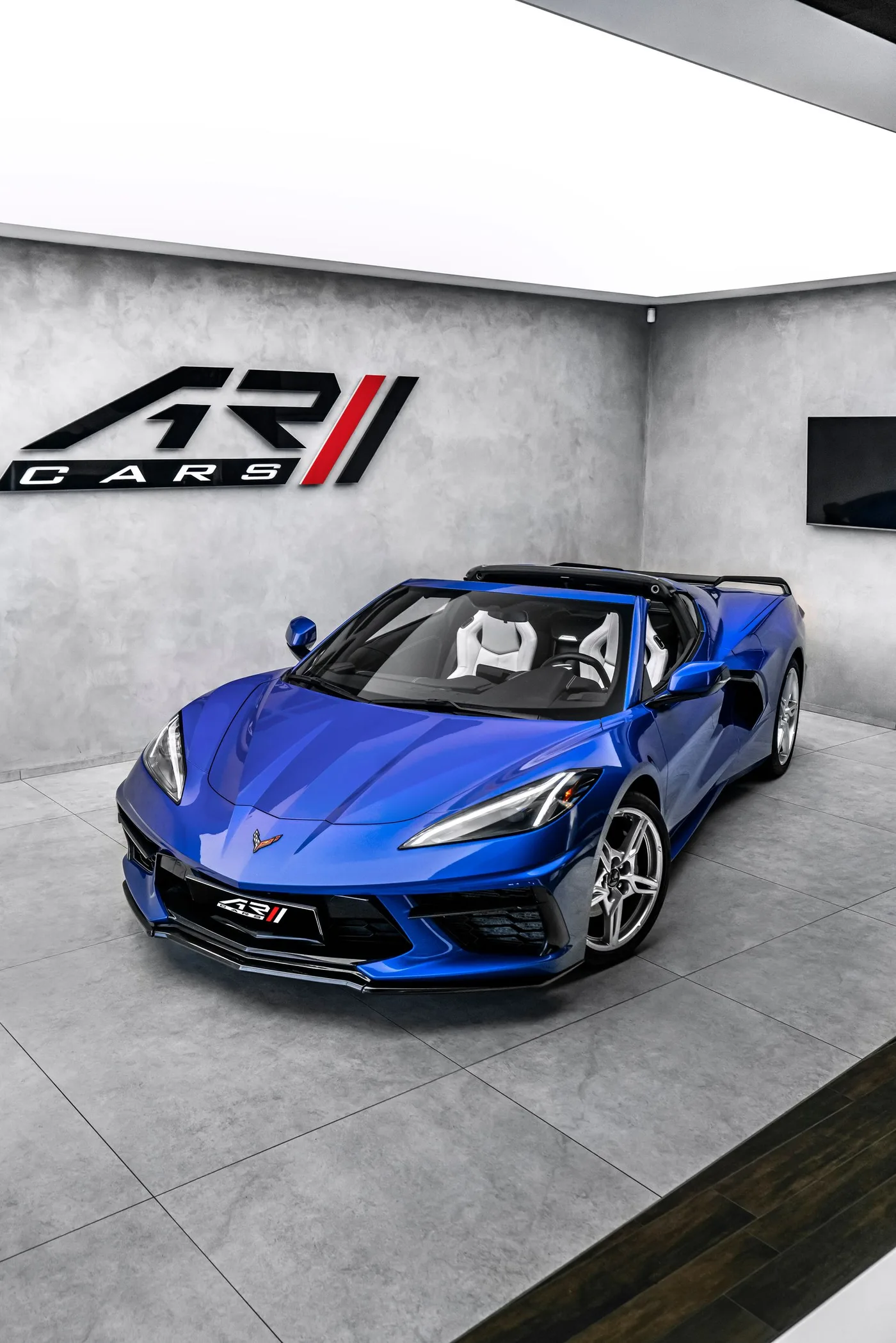 2022 Chevrolet Corvette Stingray offered by a specialist dealer in Ostrava, Czechia, photo 9 of 15