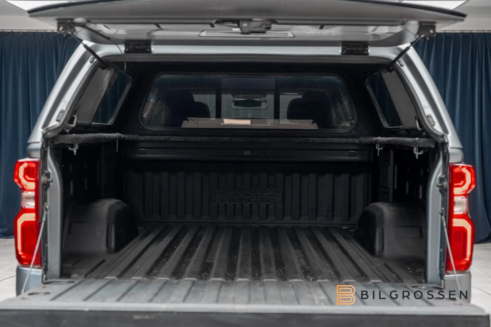 2022 Chevrolet Silverado High Country, 9/25