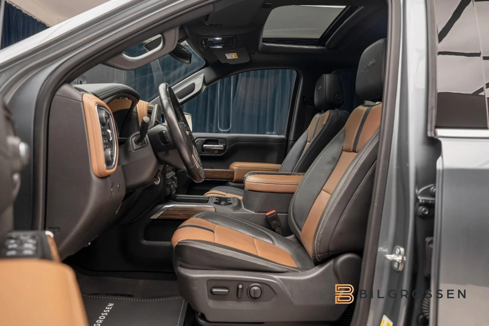 2022 Chevrolet Silverado High Country, 14/25