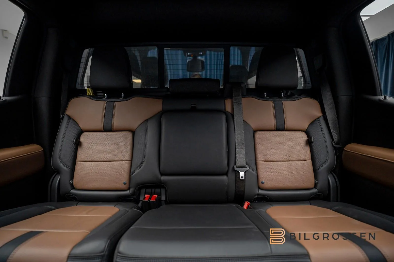 2022 Chevrolet Silverado High Country, 17/25