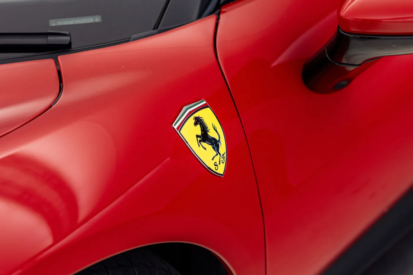 2022 Ferrari 296 GTB proposée par un groupe de concessions agréées à Hatfield, Royaume-Uni, photo 15 sur 25
