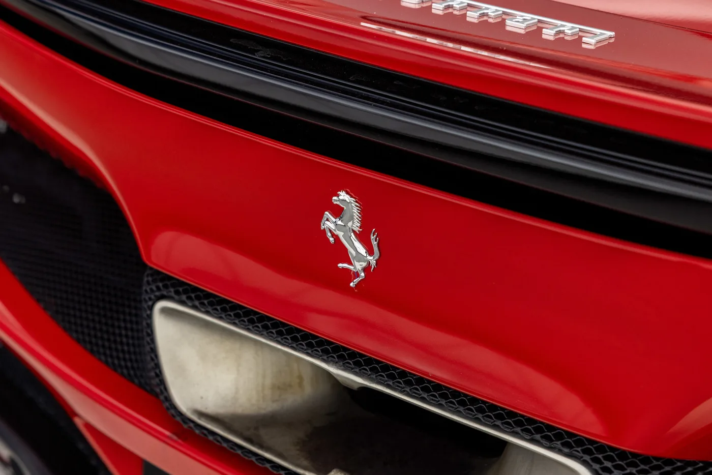 2022 Ferrari 296 GTB proposée par un groupe de concessions agréées à Hatfield, Royaume-Uni, photo 19 sur 25