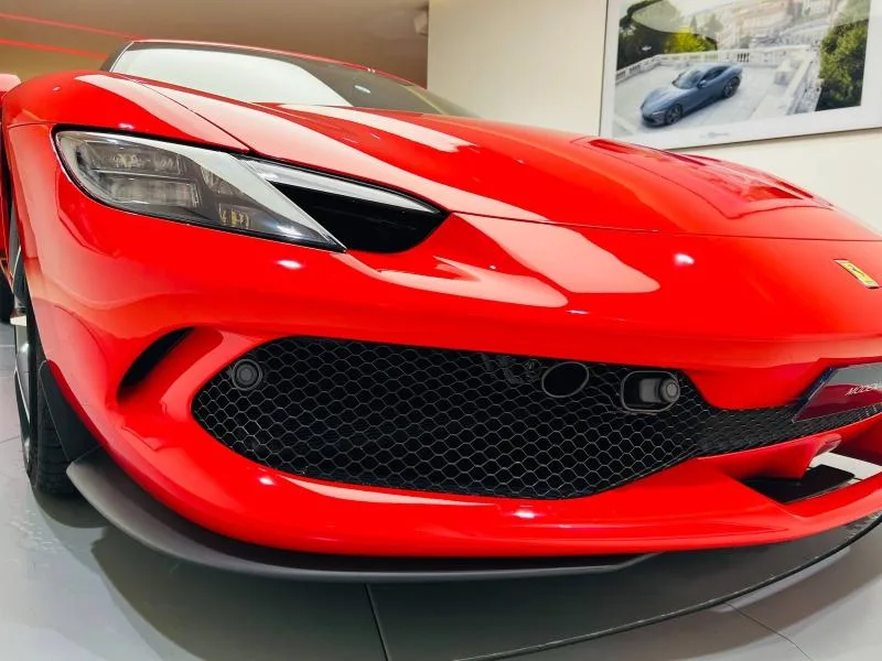 2022 Ferrari 296 GTB, 18/20