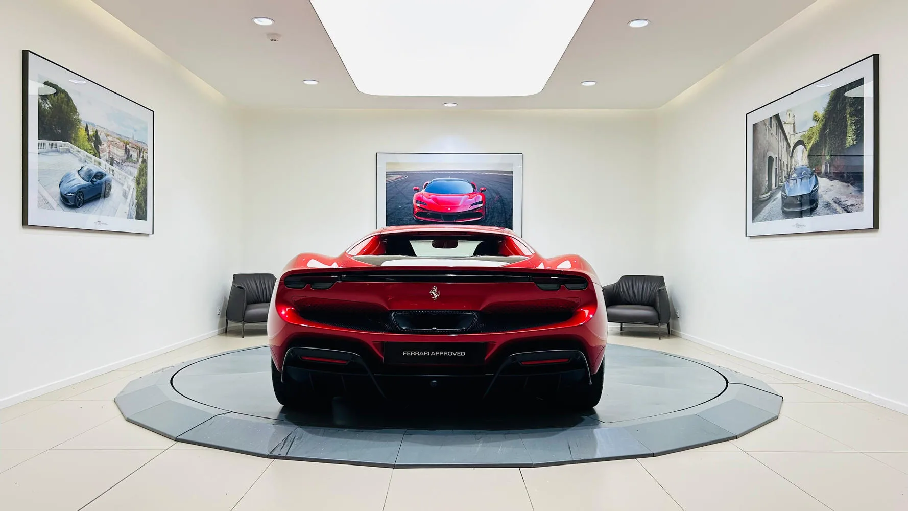 2022 Ferrari 296 GTB, 4/18