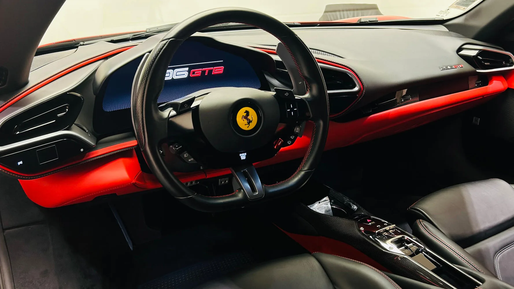 2022 Ferrari 296 GTB, 5/18