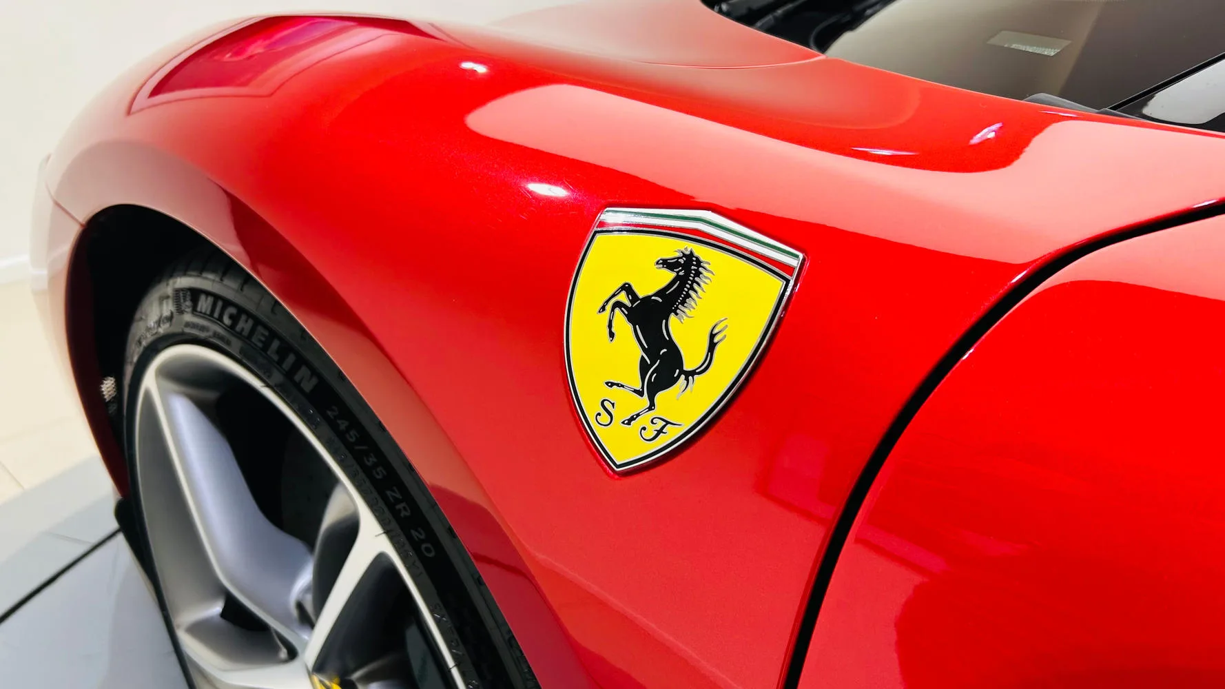 2022 Ferrari 296 GTB, 11/18