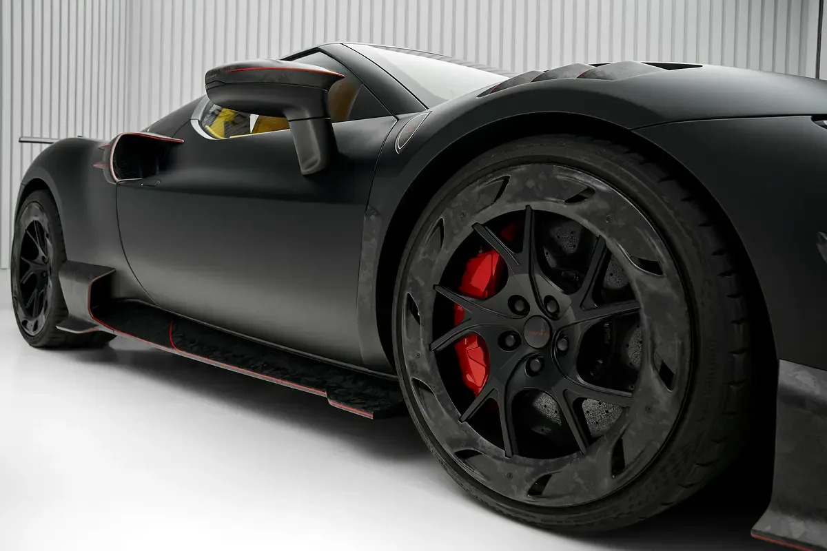 2022 Ferrari 296 GTB Mansory, 12/17