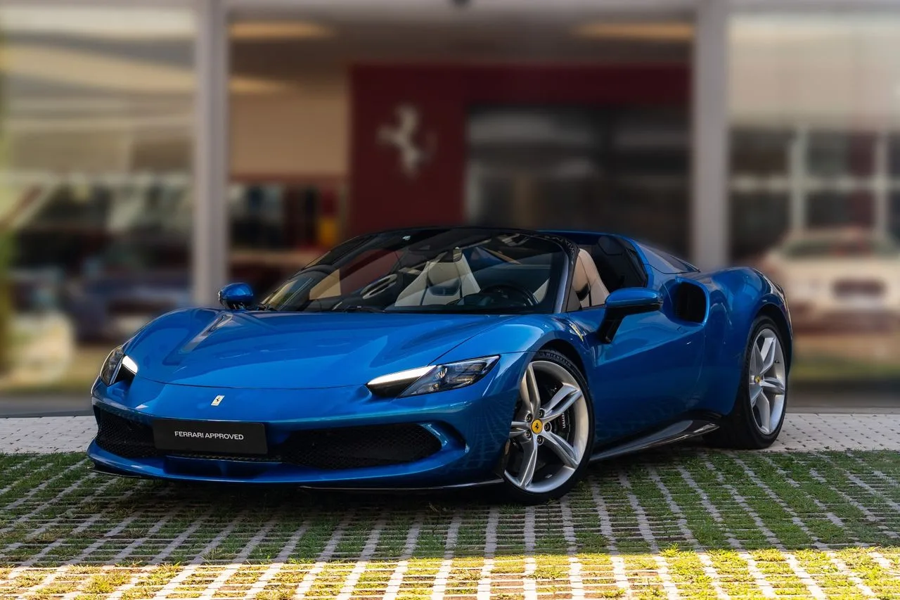 2022 Ferrari 296 GTS, front three-quarter view at C. de Salamanca Marbella