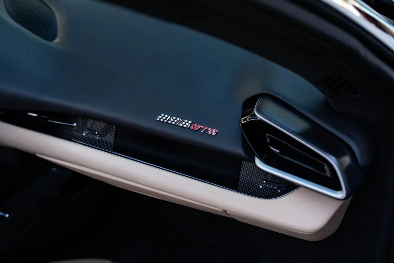 2022 Ferrari 296 GTS, 20/27