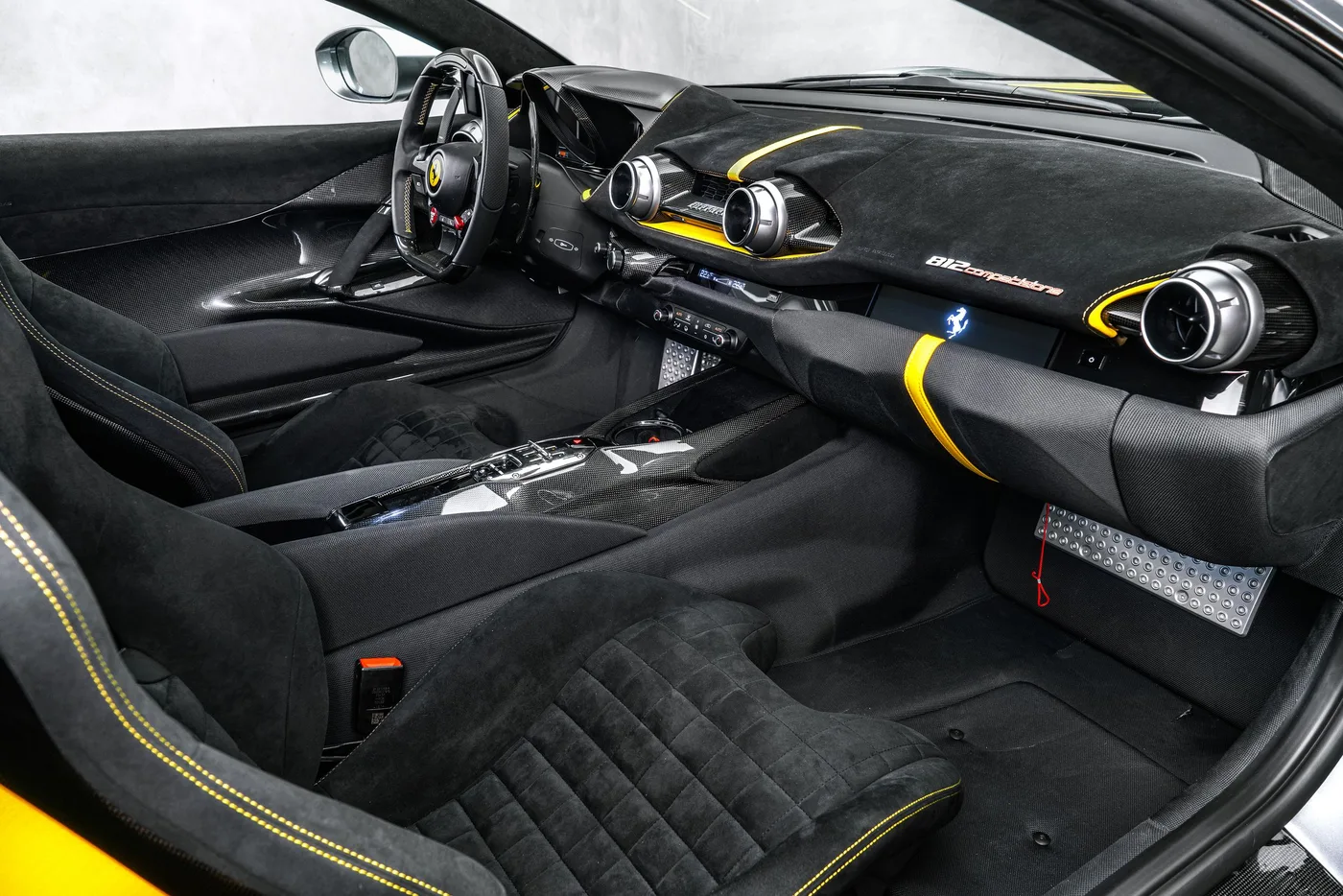 2022 Ferrari 812 Competizione offered by a specialist dealer in Ostrava, Czechia, photo 9 of 11