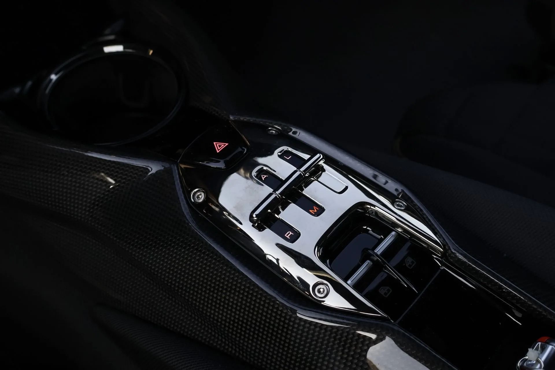 2022 Ferrari 812 Competizione, 23/23