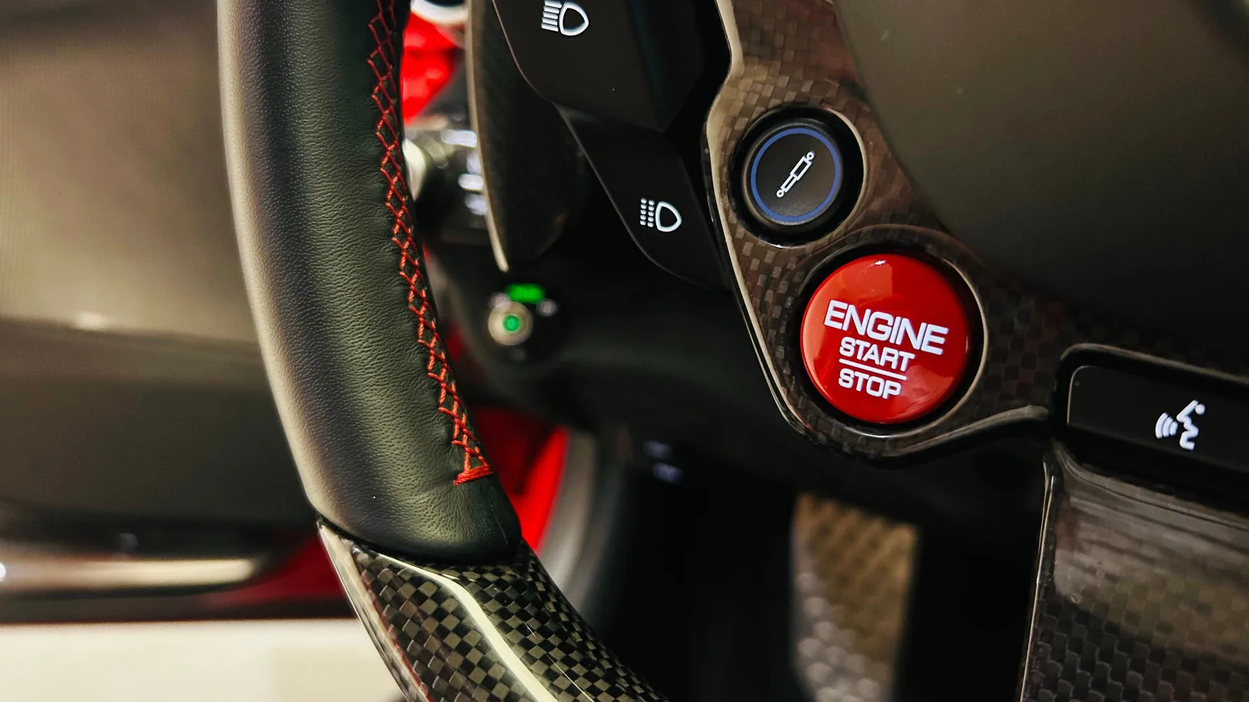 2022 Ferrari 812 Competizione, 8/30