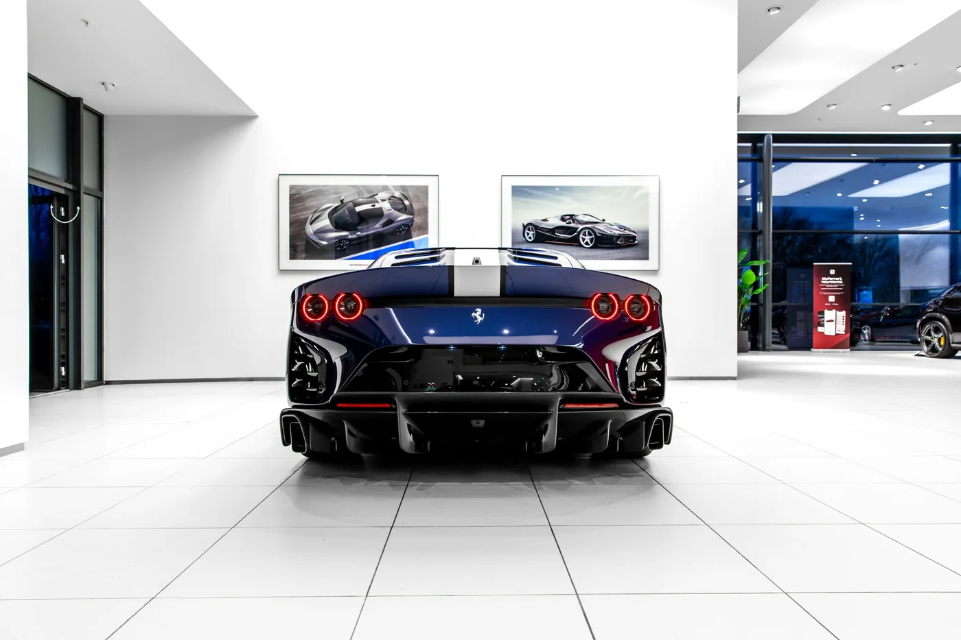 2022 Ferrari 812 Competizione offered by a specialist dealer in Hengelo, Netherlands, photo 4 of 15