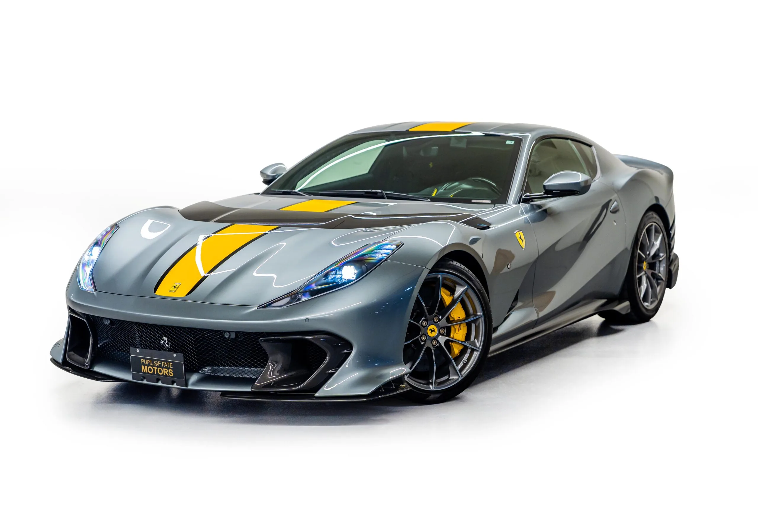 2022 Ferrari 812 Competizione, 3/20