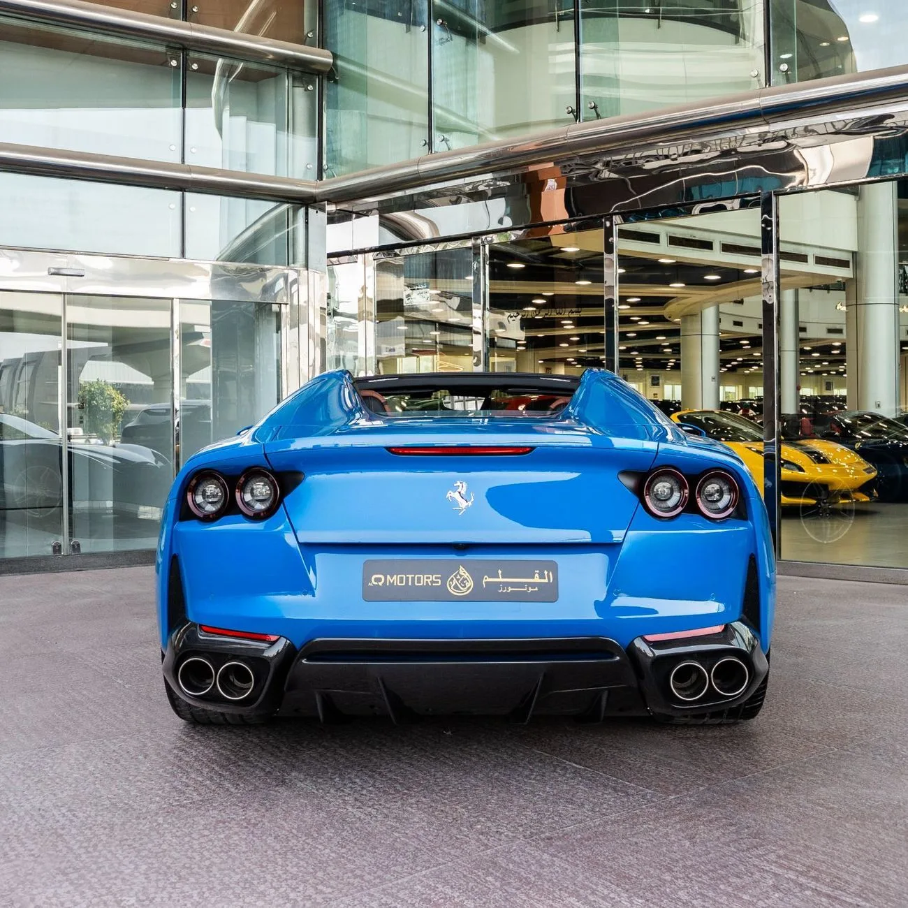2022 Ferrari 812 GTS angeboten von einem Fachhändler in Dubai, Vereinigte Arabische Emirate, Foto 8 von 19