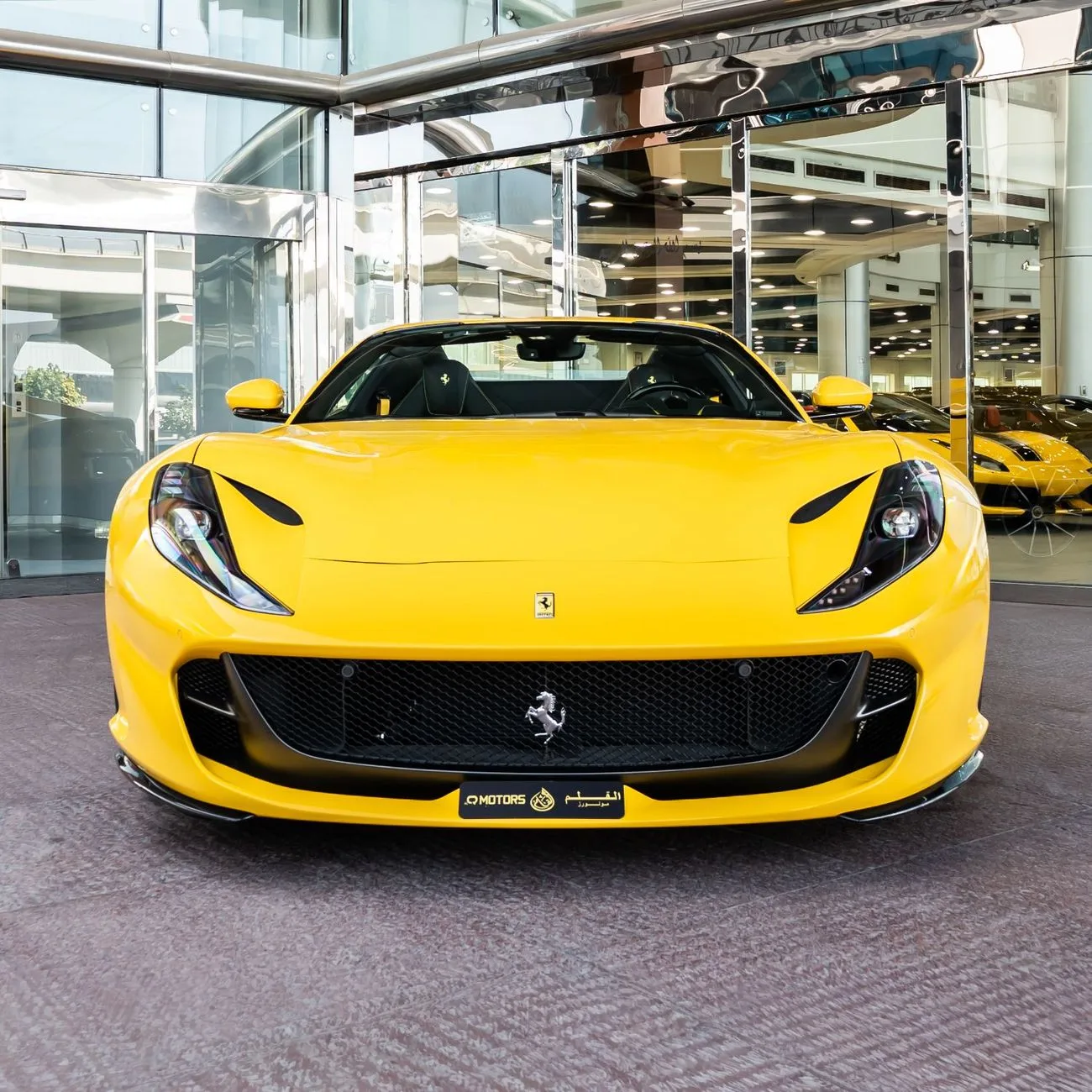 2022 Ferrari 812 GTS angeboten von einem Fachhändler in Dubai, Vereinigte Arabische Emirate, Foto 7 von 18