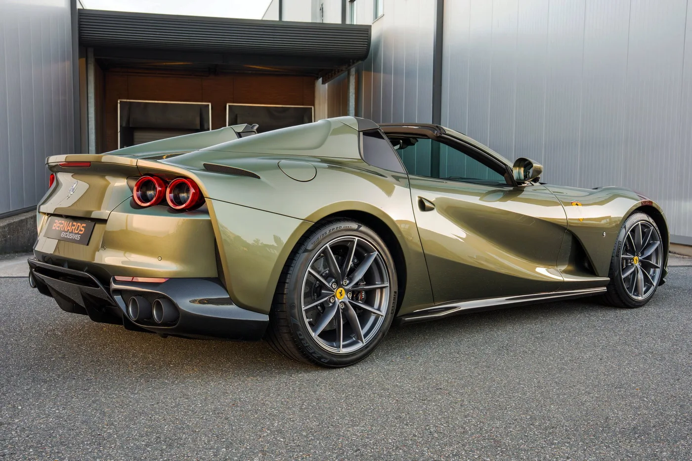 2022 Ferrari 812 GTS offered by a supercar dealer in Woerden, Netherlands, photo 2 of 25
