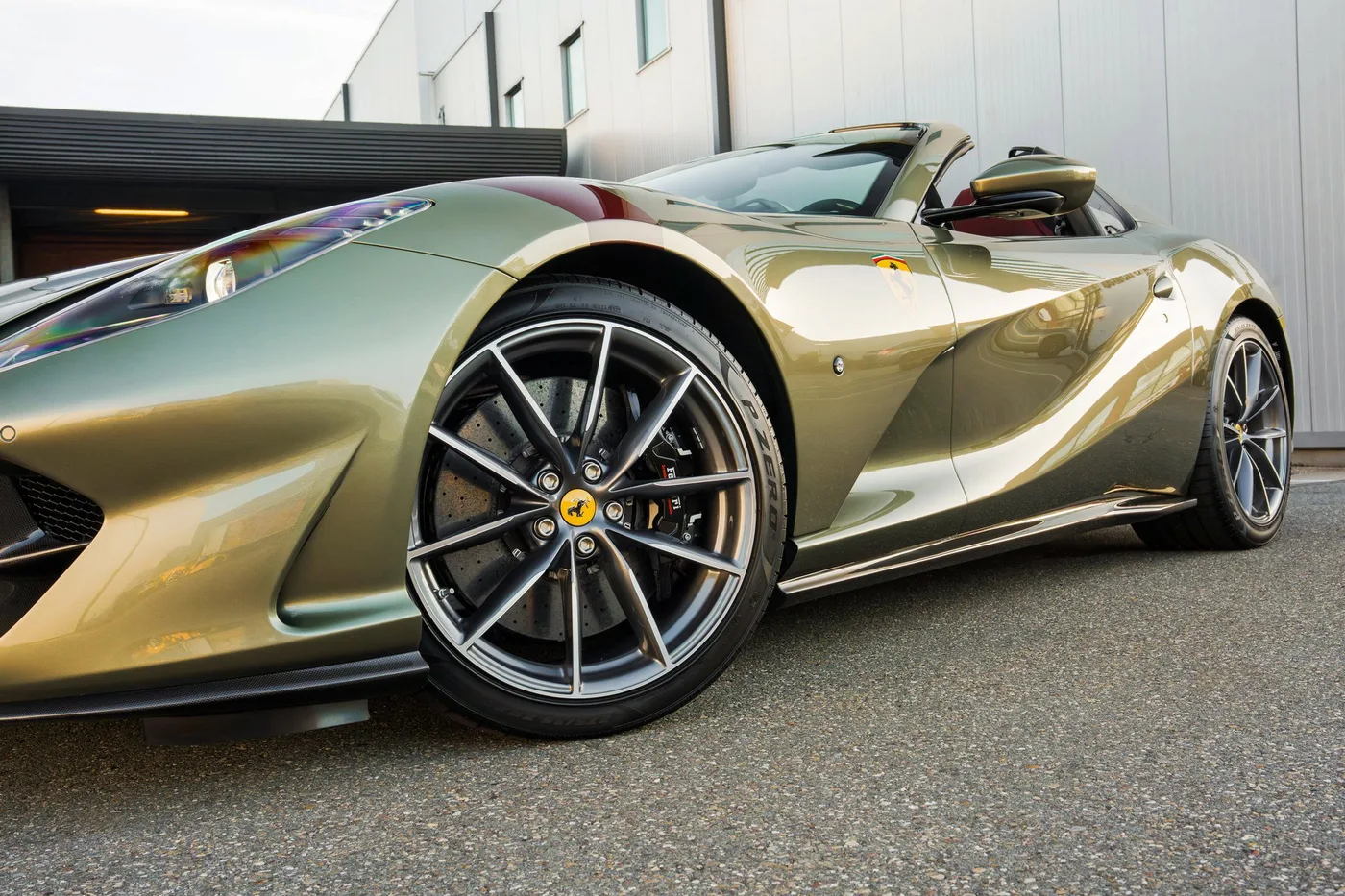 2022 Ferrari 812 GTS offered by a supercar dealer in Woerden, Netherlands, photo 25 of 25