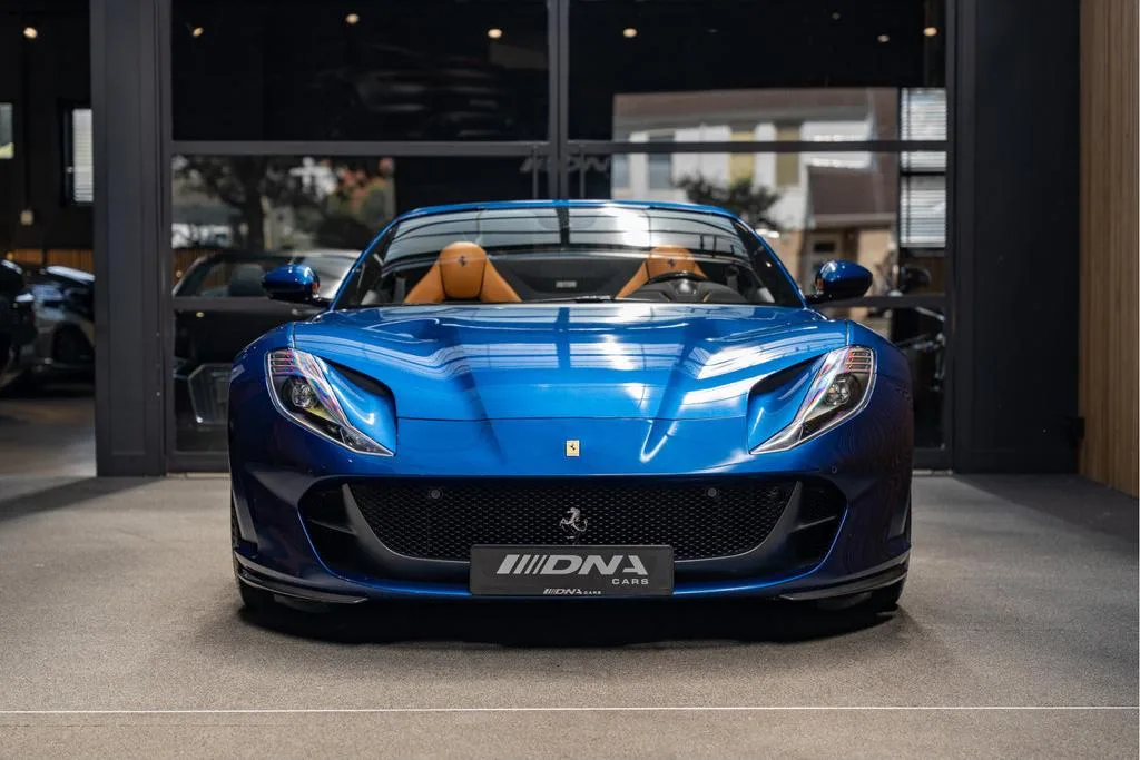 2022 Ferrari 812 GTS, 2/30