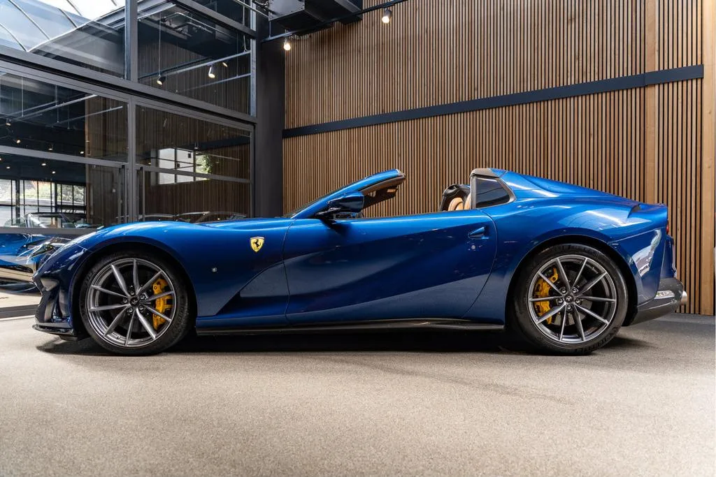 2022 Ferrari 812 GTS, 3/30