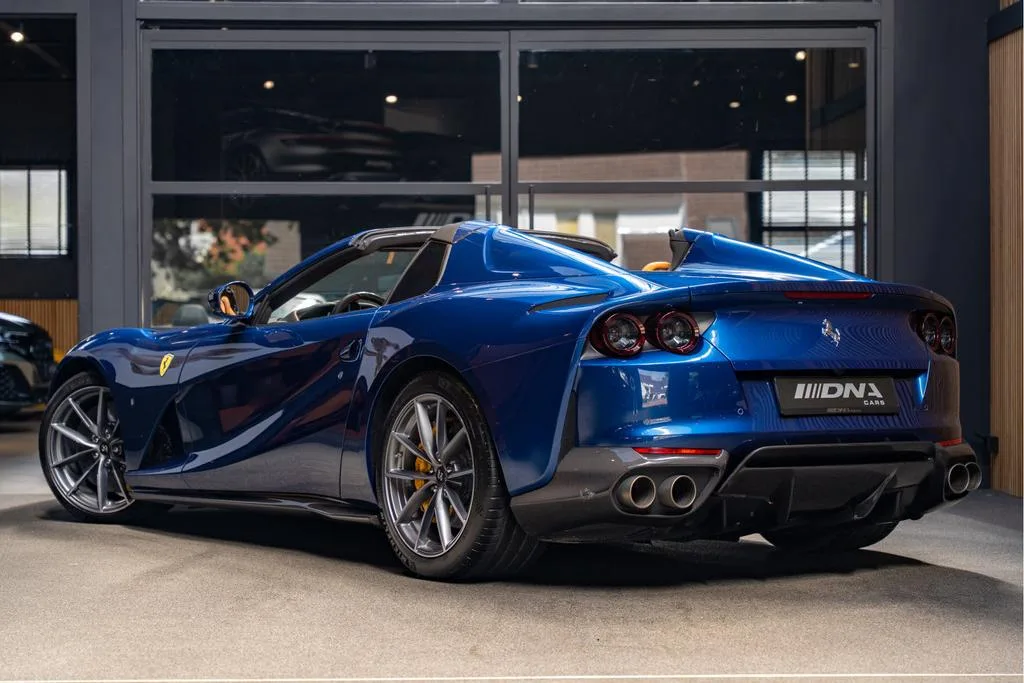2022 Ferrari 812 GTS, 5/30