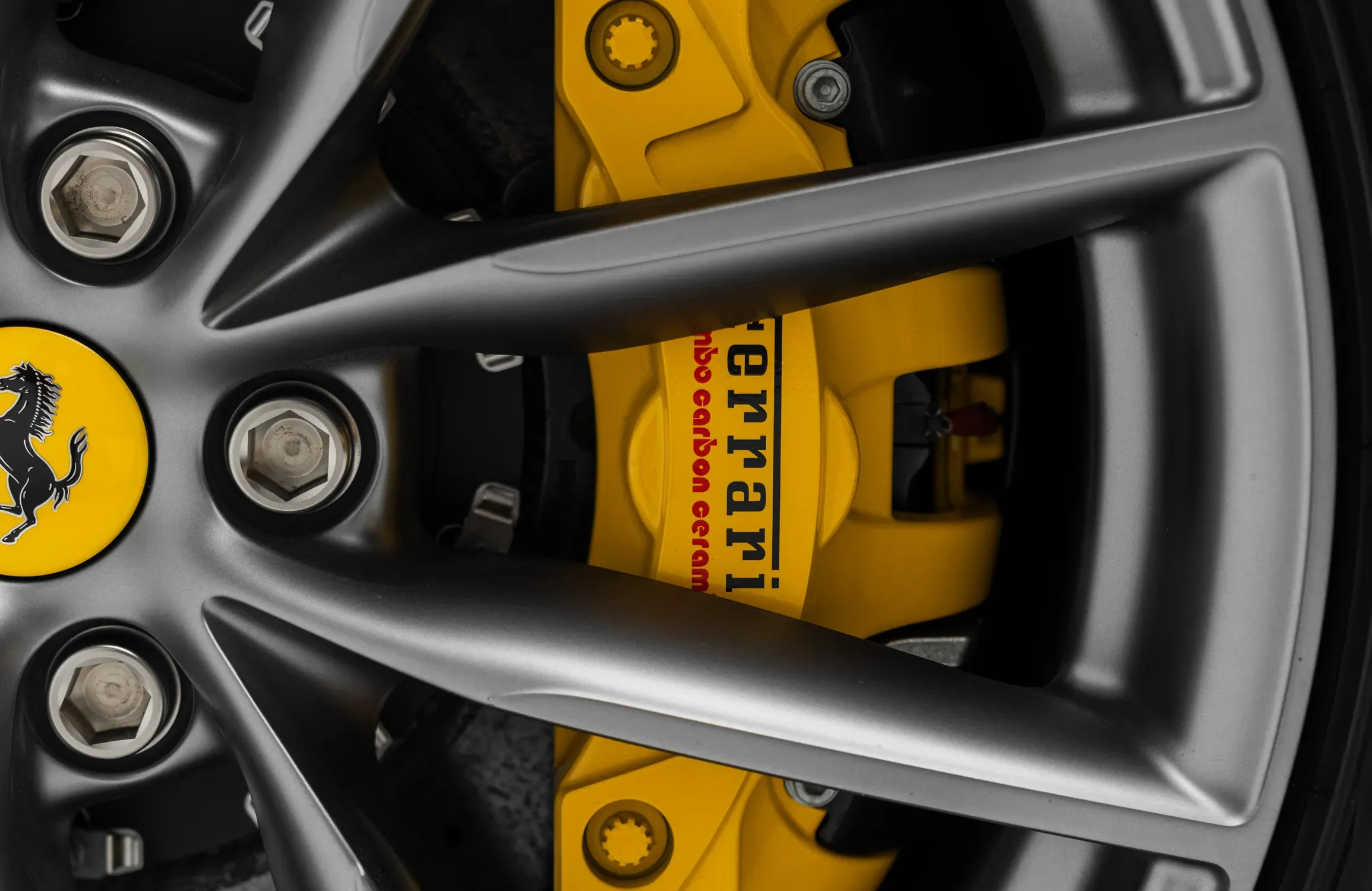2022 Ferrari 812 GTS, 23/30