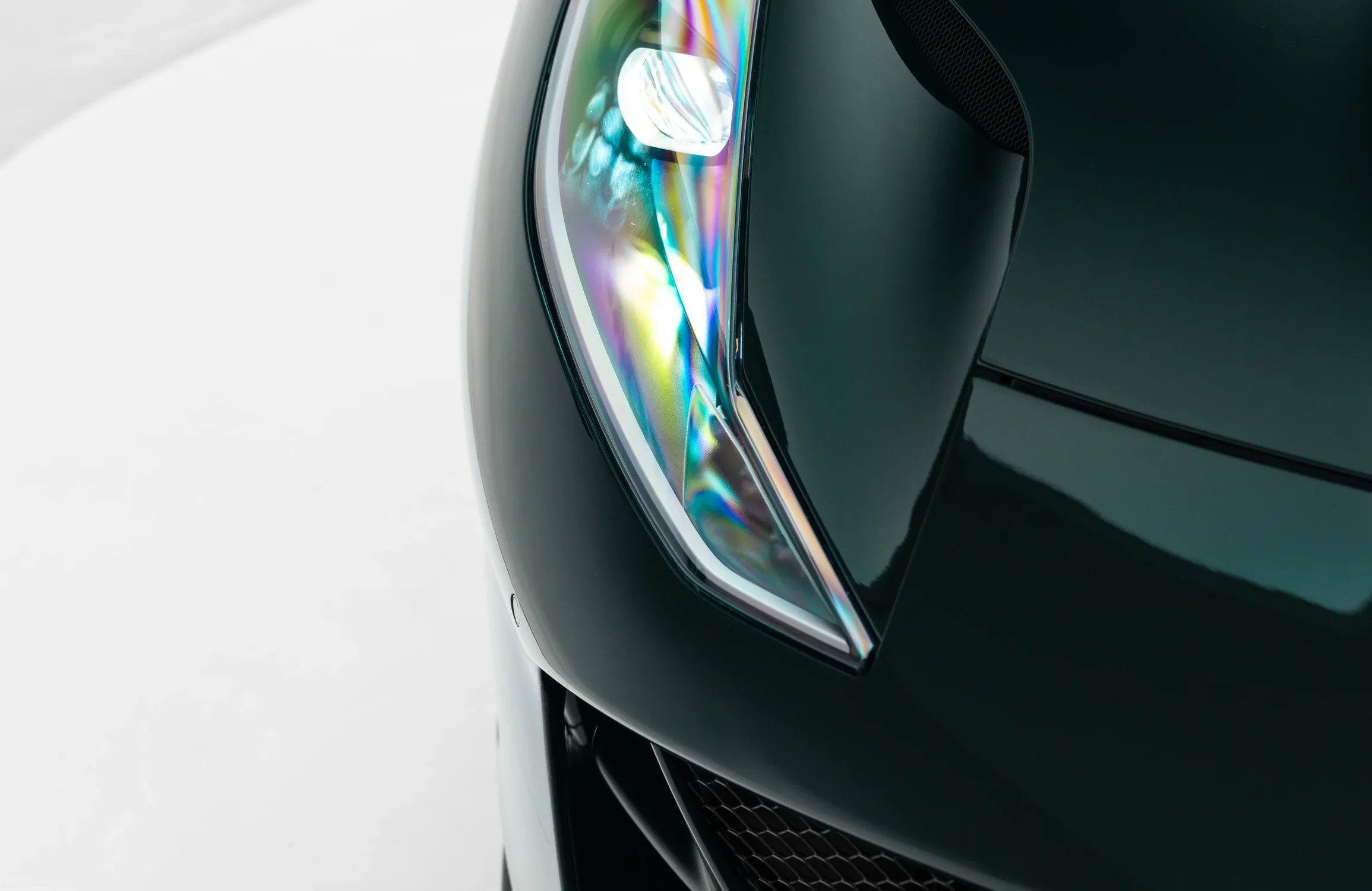 2022 Ferrari 812 GTS, 28/30