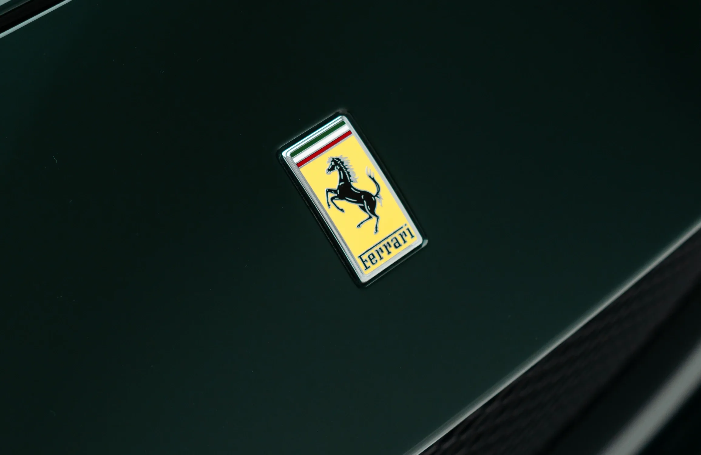 2022 Ferrari 812 GTS, 29/30