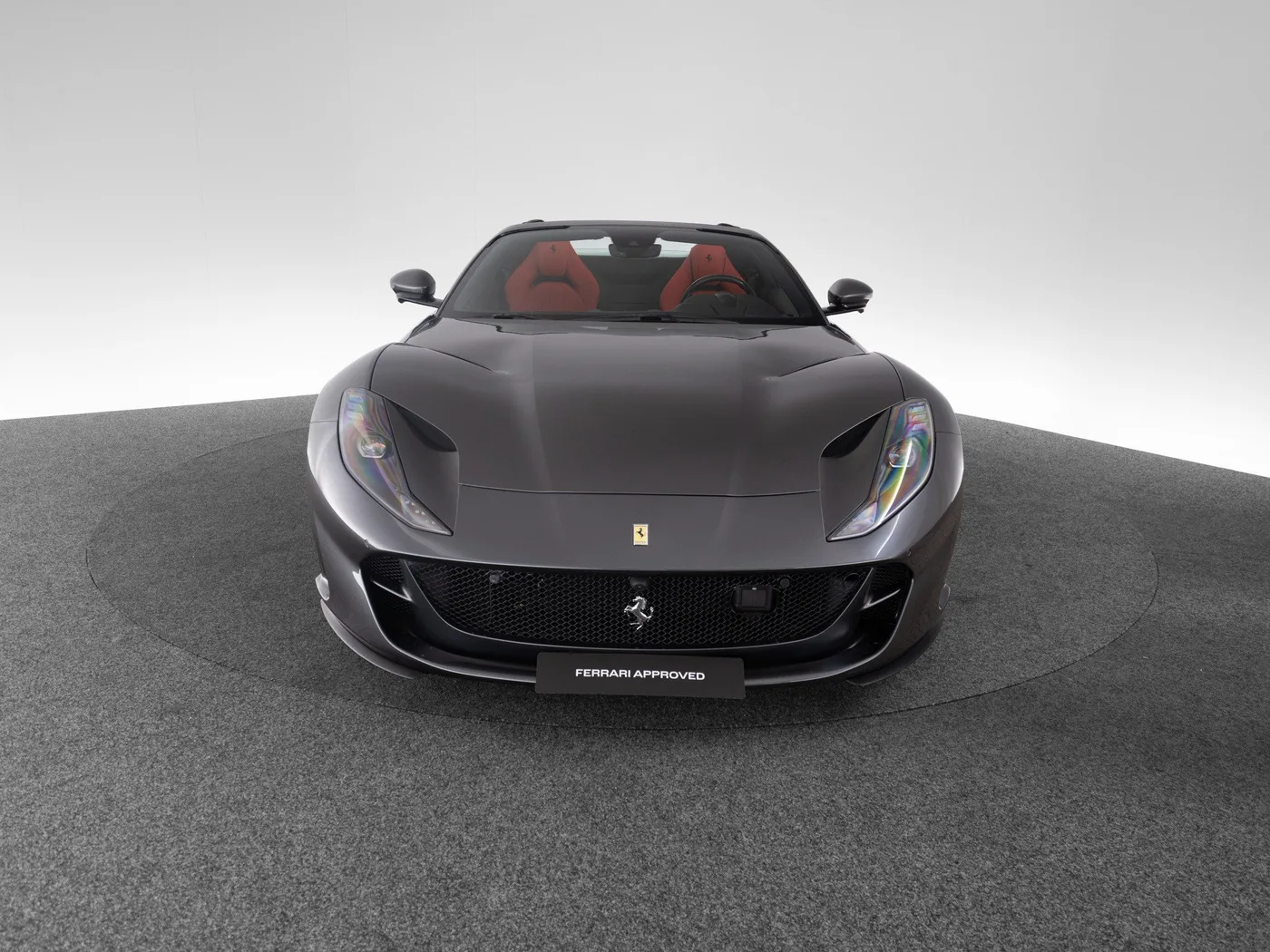 2022 Ferrari 812 GTS offered by a specialist dealer in Singen, Germany, photo 8 of 15