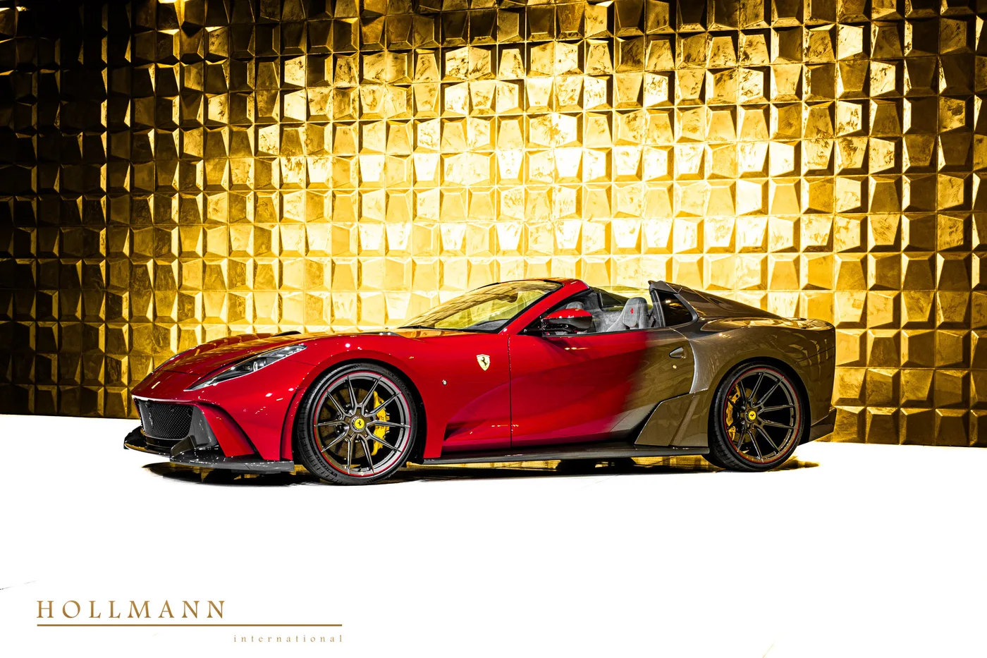2022 Ferrari 812 GTS angeboten von einem Fachhändler in Stuhr, Deutschland, Foto 3 von 8