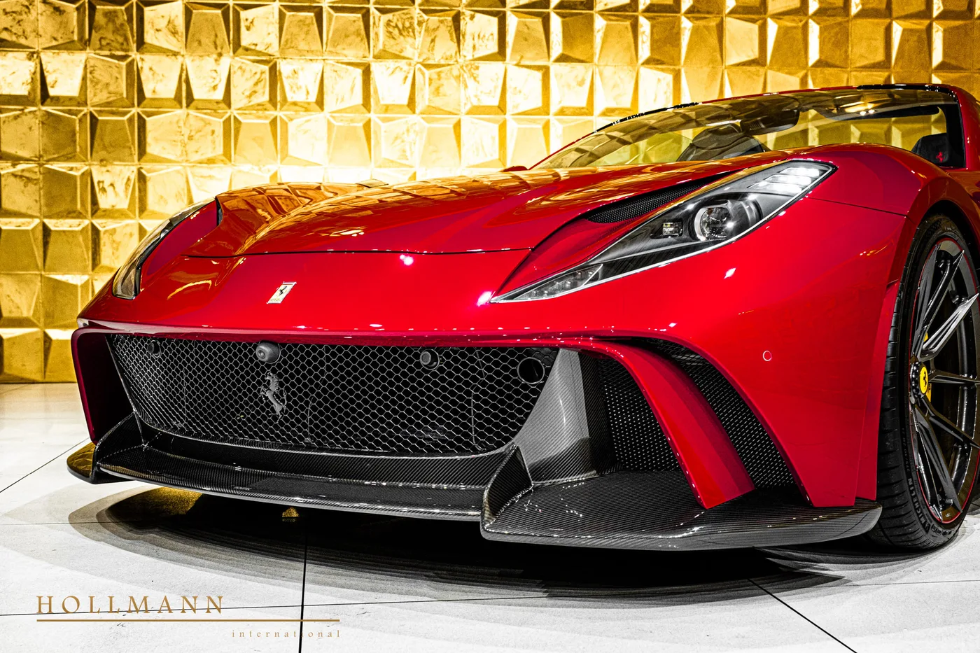 2022 Ferrari 812 GTS angeboten von einem Fachhändler in Stuhr, Deutschland, Foto 4 von 8
