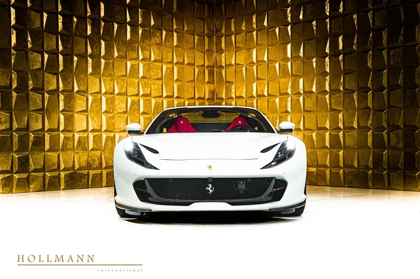2022 Ferrari 812 GTS angeboten von einem Fachhändler in Stuhr, Deutschland, Foto 2 von 25