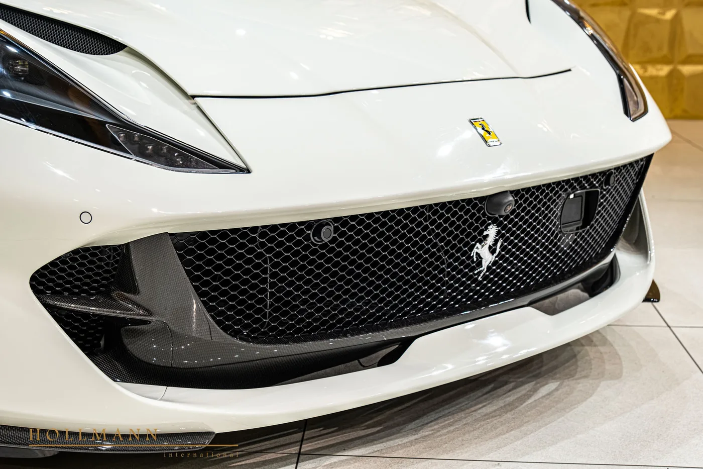 2022 Ferrari 812 GTS angeboten von einem Fachhändler in Stuhr, Deutschland, Foto 10 von 25
