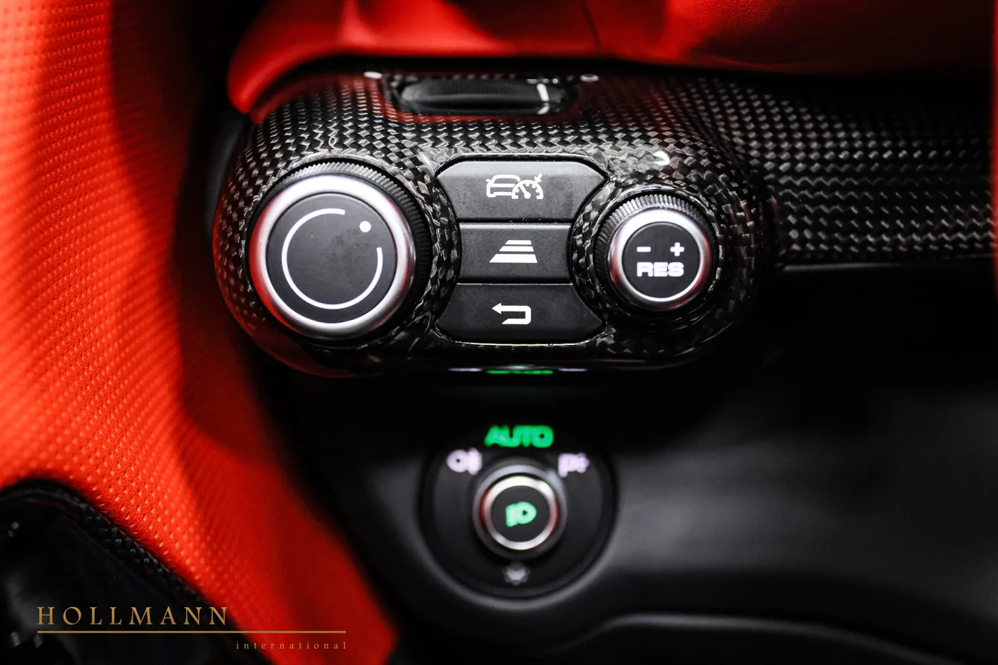 2022 Ferrari 812 GTS angeboten von einem Fachhändler in Stuhr, Deutschland, Foto 18 von 25