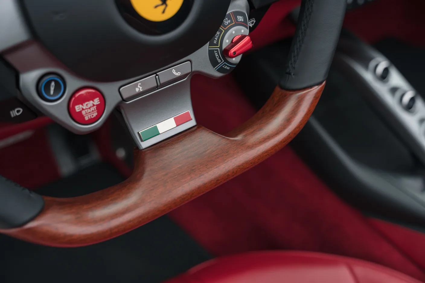 2022 Ferrari 812 GTS Tailor Made, 23/30