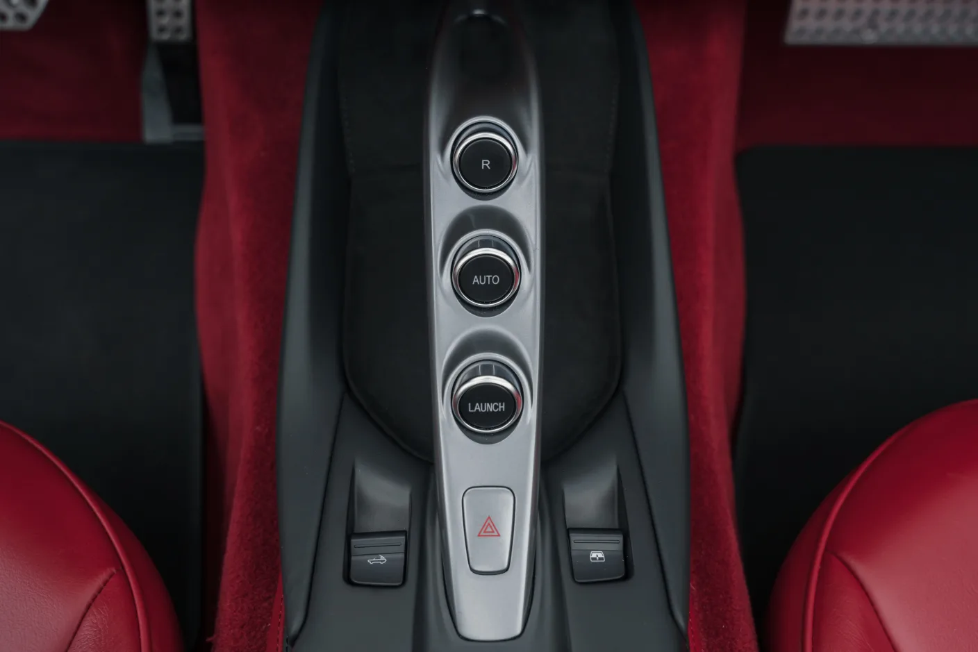 2022 Ferrari 812 GTS Tailor Made, 26/30