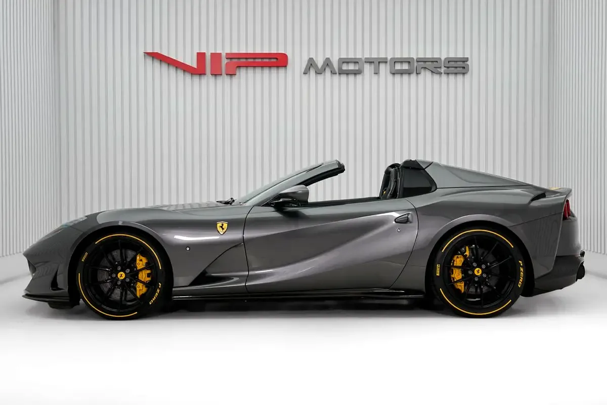 2022 Ferrari 812 GTS, 8/11
