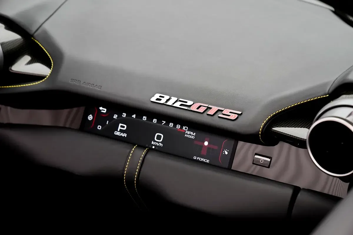 2022 Ferrari 812 GTS, 11/11