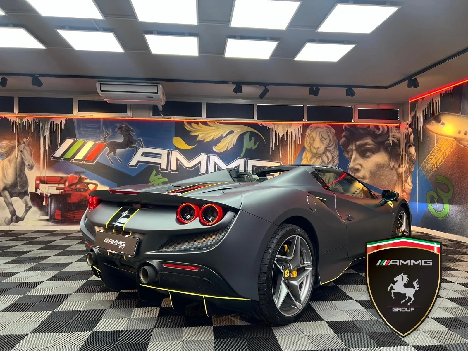 2022 Ferrari F8 Spider, 4/15
