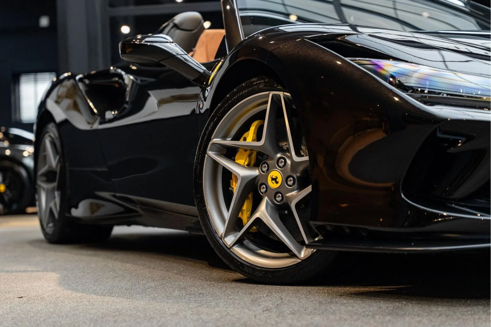 2022 Ferrari F8 Spider, 12/30