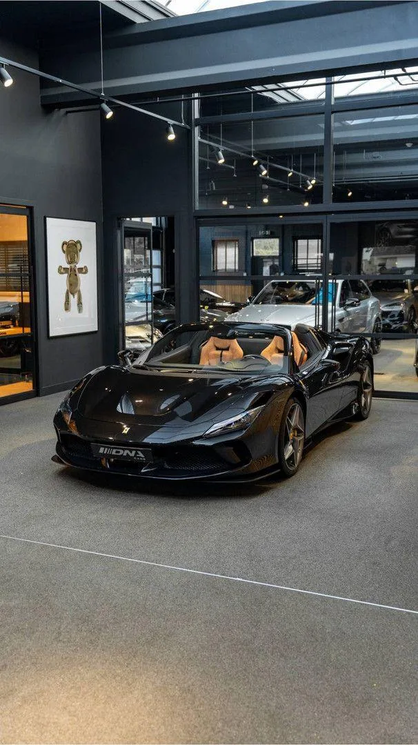 2022 Ferrari F8 Spider, 24/30