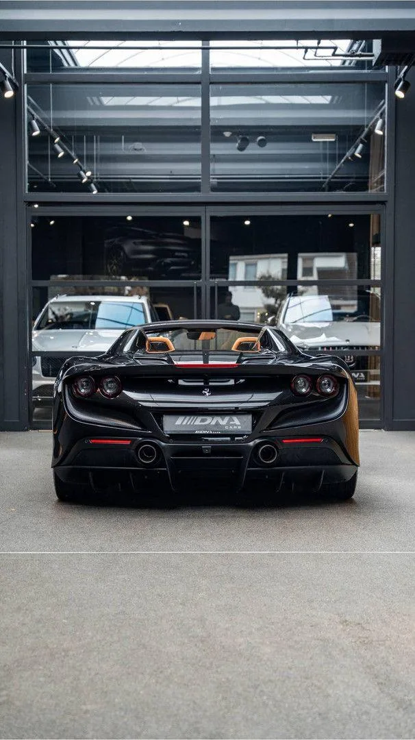 2022 Ferrari F8 Spider, 27/30