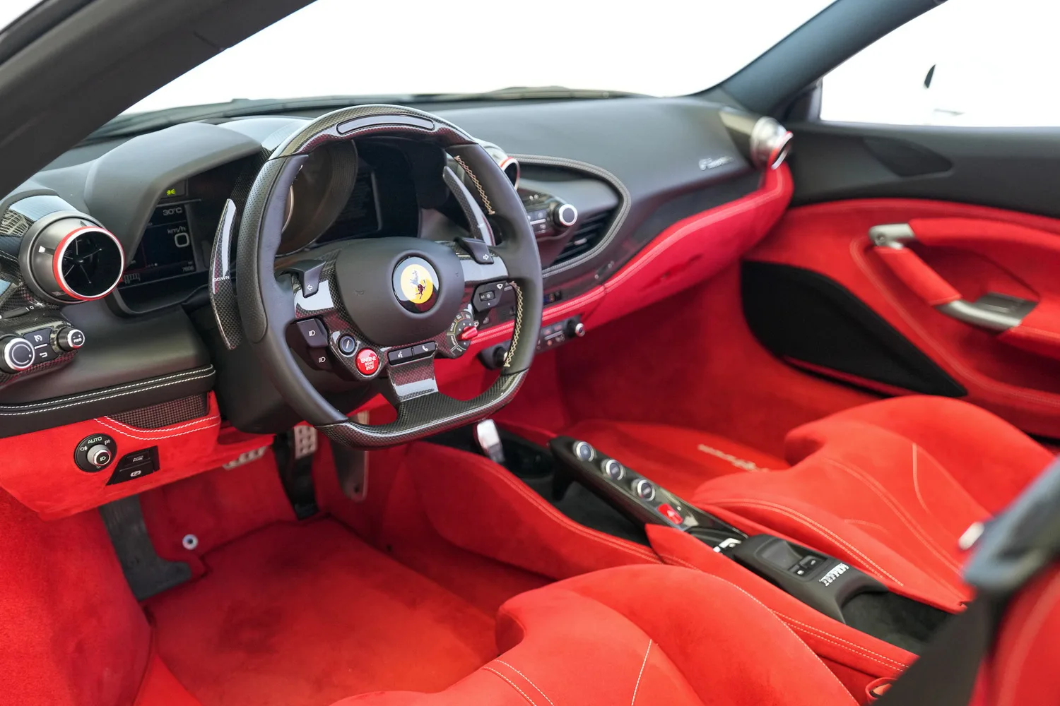 2022 Ferrari F8 Spider, 6/20