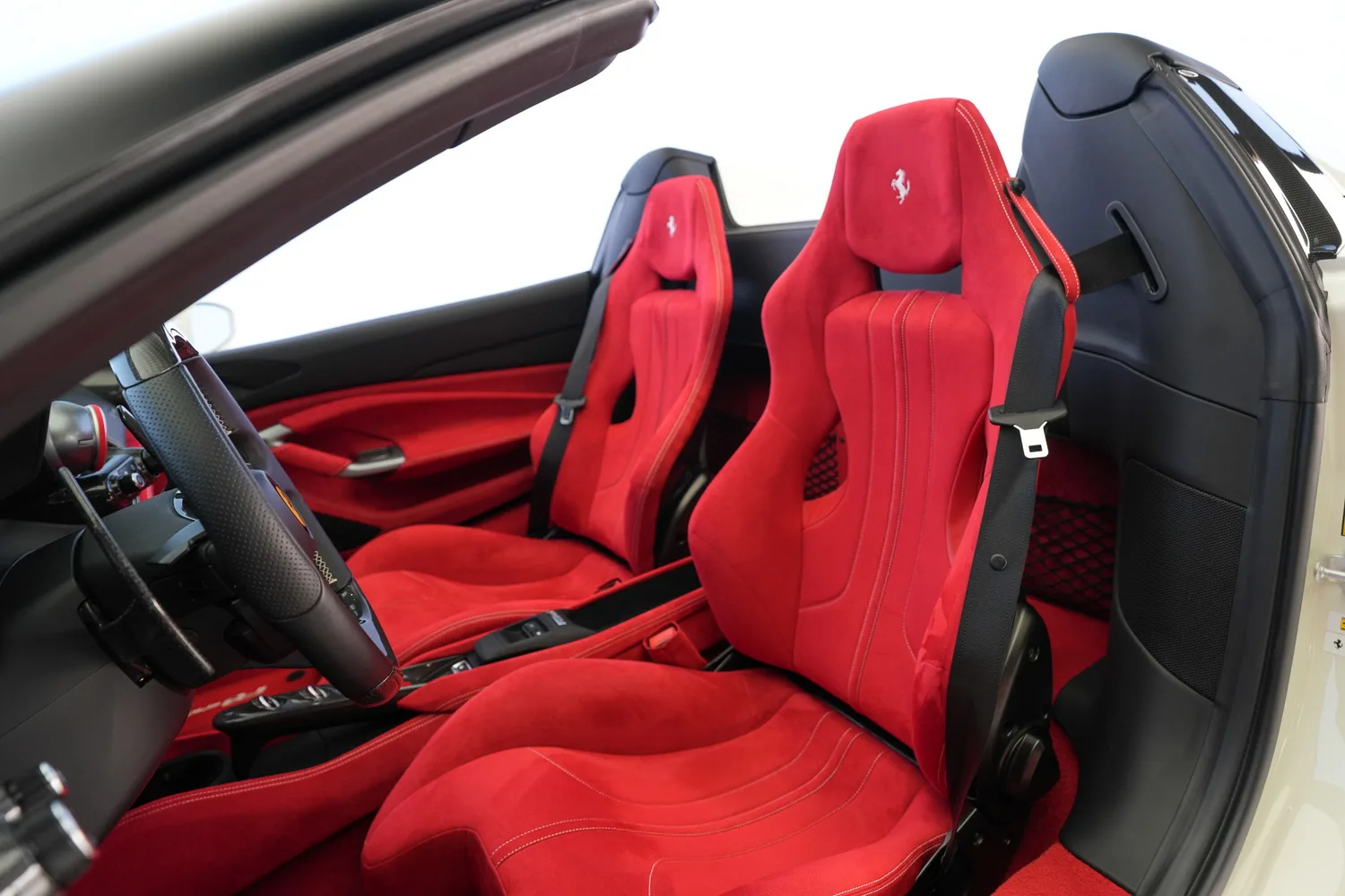 2022 Ferrari F8 Spider, 10/20