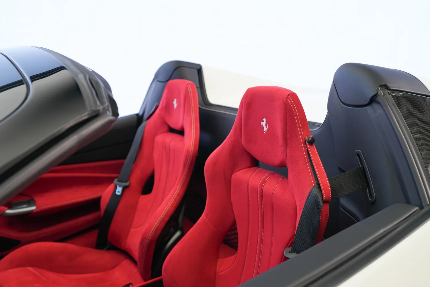 2022 Ferrari F8 Spider, 18/20