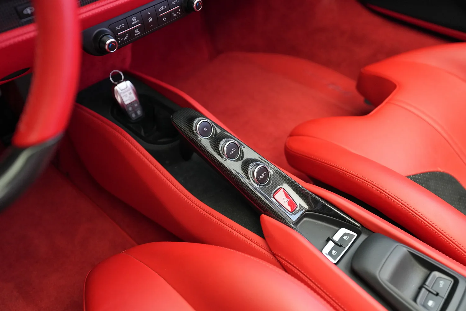 2022 Ferrari F8 Spider, 12/20